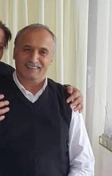 Otobüsten inerken fenalaşan bir kişi hayatını kaybetti İstanbul’dan memleketi Kastamonu’nun Cide ilçesinde gelen şahıs, otobüsten indiği sırada