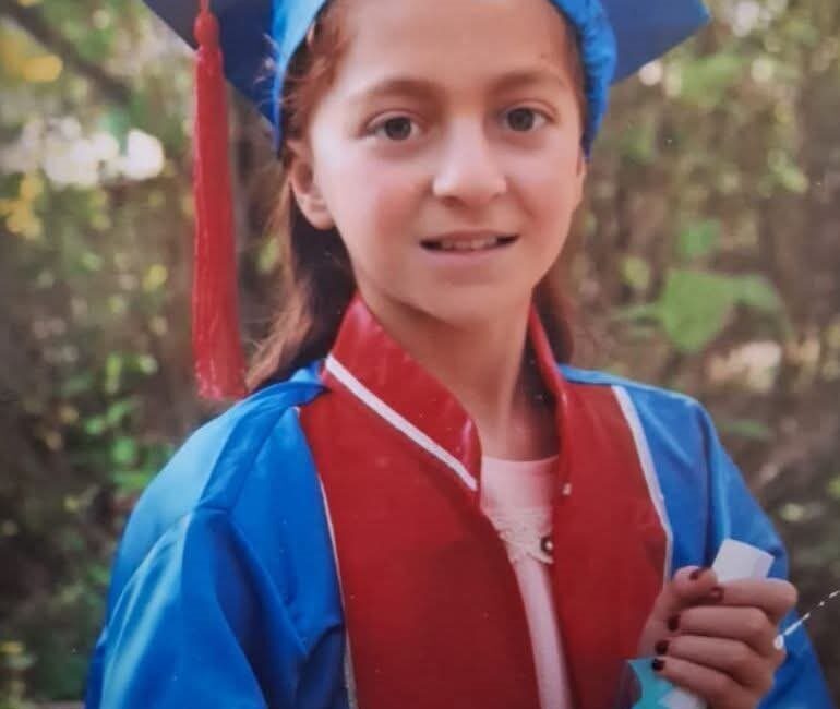 Oynadıkları silahın ateş alması sonucu kardeşlerden biri öldü Ankara’nın Elmadağ ilçesinde oynadıkları silahın ateş alması sonucu 2 kadeşten