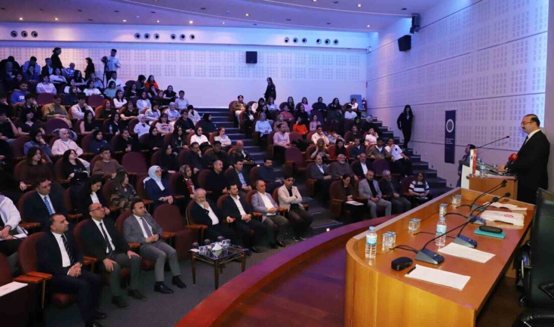 Puşkin ve Redhouse, kültür turizmi bağlamında Atatürk Üniversitesi’nde ele alındı Atatürk Üniversitesi; Erzurum İl Kültür ve Turizm Müdürlüğü ile Türkiye