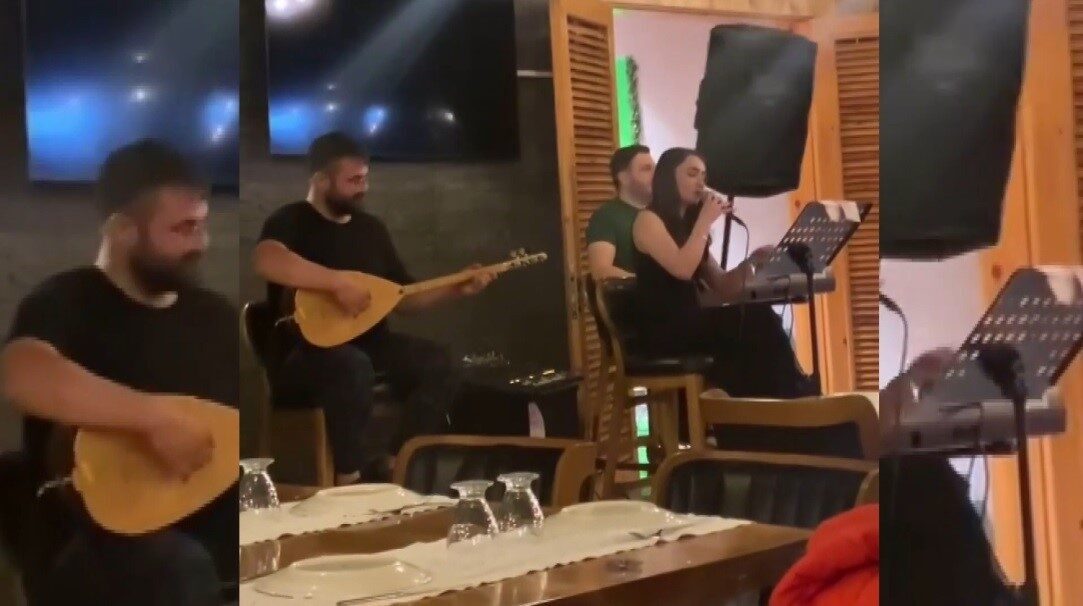 Sahnede kaza Erzincan’ın sevilen sanatçılarından Mücella Özdemir, bir mekanda türkü söylediği esnada