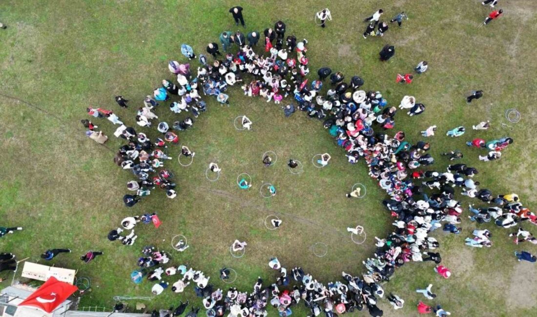 Samsun’da öğrenciler için bilim, doğa ve müzik dolu şenlik Samsun’daki 19 Mayıs Fen ve Doğa Okulu’nda bilim, doğa ve