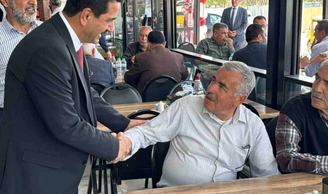 Taşkın talep ve önerileri dinledi Battalgazi Belediye Başkanı Bayram Taşkın, belediye hizmet binası çevresindeki esnaf