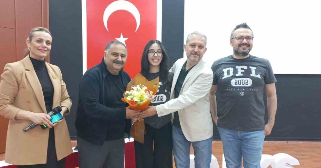 Tecrübelerini öğrencilere anlattı Düzce Fen Lisesi, meslek söyleşilerinin konuğu Sağlık Müdürü Dr. Yasin