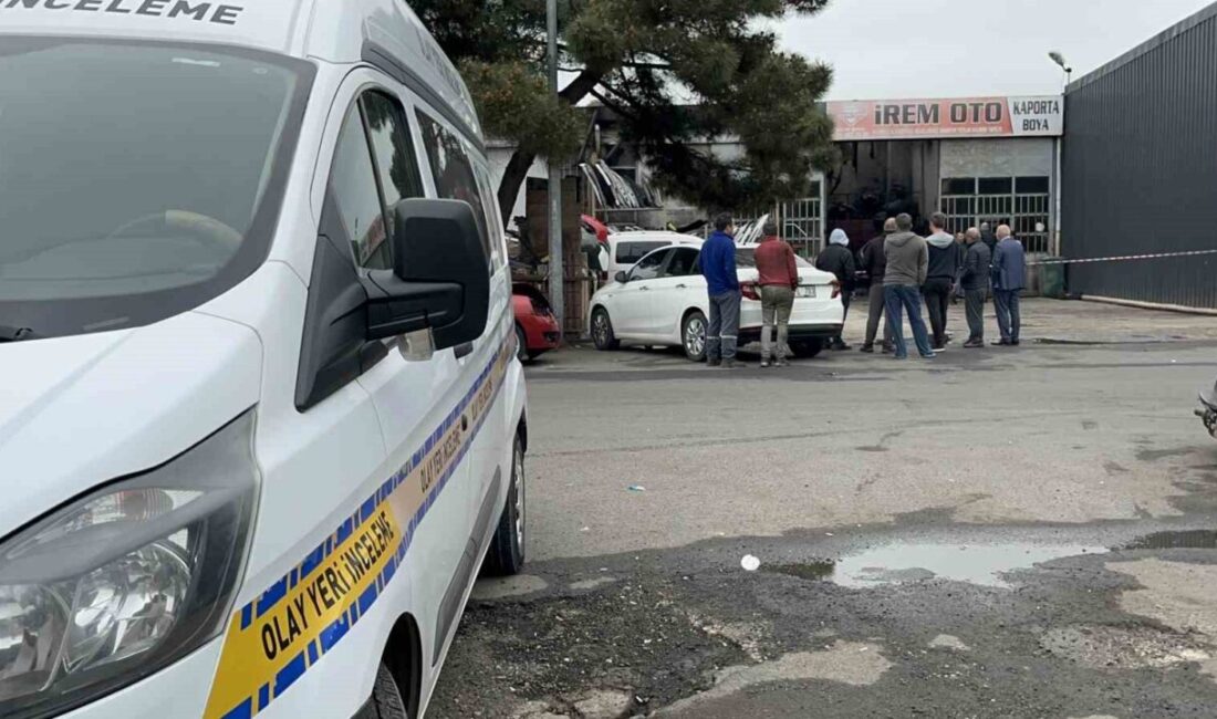 Tekirdağ’da işyeri alev alev yandı: Milyonlarca liralık 6 otomobil küle döndü Tekirdağ Çorlu Yeni Sanayi Sitesi’ndeki kaporta tamiri ve boyama işlemlerinin