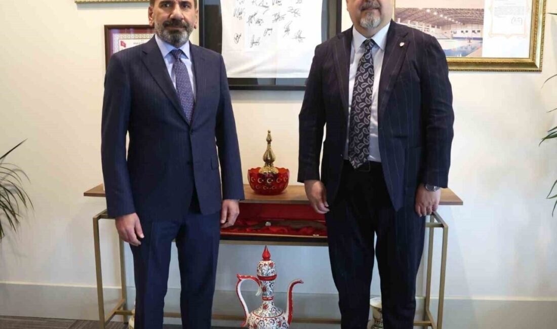 TFF’de yeni görev dağılımına gidildi Türkiye Futbol Federasyonu tarafından Başkan Vekilleri Mecnun Otyakmaz ve Zehra