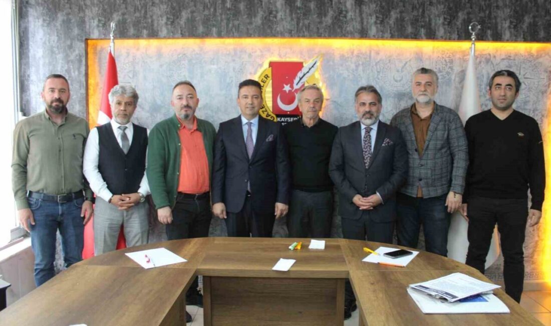 TSYD Kayseri Şubesi’nde başkan Doğan Havur oldu Türkiye Spor Yazarları Derneği (TSYD) Kayseri Şube Başkanlığı’nda yapılan Olağanüstü