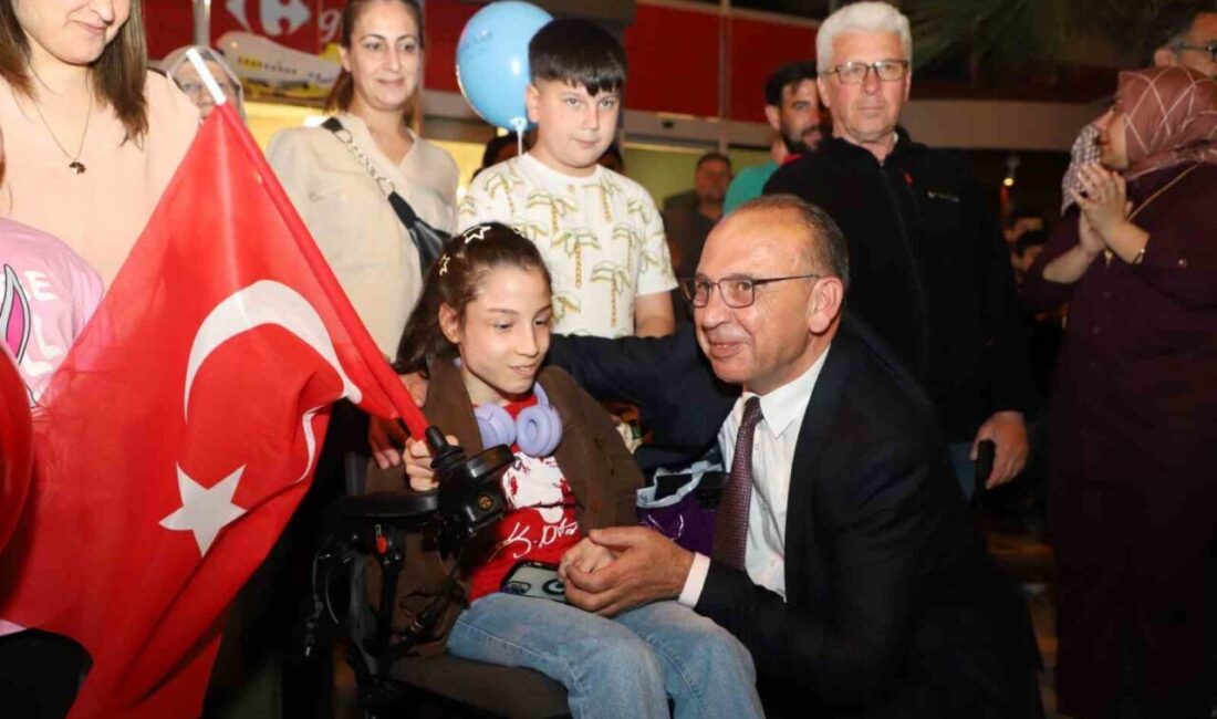 Turgutlu’da 23 Nisan “Çocuk Şenliği ve Ulusal Egemenlik Korteji” ile kutlandı Turgutlu Belediyesi tarafından düzenlenen “Çocuk Şenliği ve Ulusal Egemenlik Korteji”