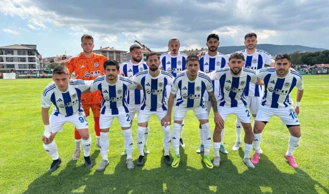 Uşakspor mağlup oldu, Fosfatspor play-off’a yükseldi TFF 3. Lig 2. Grup’ta Mardin temsilcisi Fosfatspor, play-off’a yükseldi.