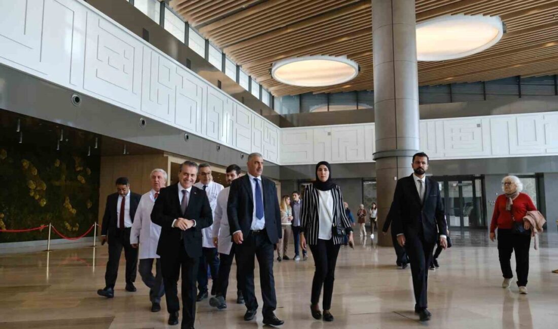 USHAŞ ve Bahreyn’den sağlıkta güçlü iş birliği mesajı Uluslararası Sağlık Hizmetleri AŞ (USHAŞ), Bahreyn Kraliyet Sağlık Hizmetleri Komutanı