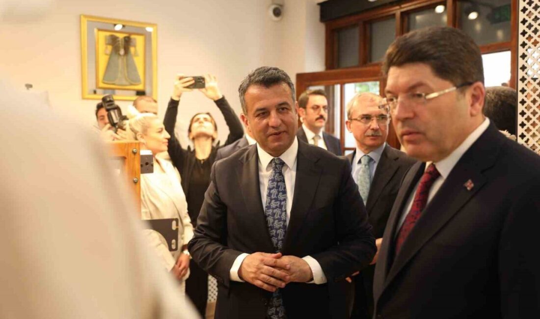 Adalet Bakanı Tunç Samsun’da Açılış ve temel atma törenleri için Samsun’a gelen Adalet Bakanı