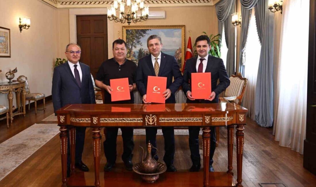 Aksu’ya yeni eğitim kurumu için protokol imzalandı Aksu ilçesinde, hayırsever İsmail Erten’in arsa bağışıyla inşa edilmesi planlanan