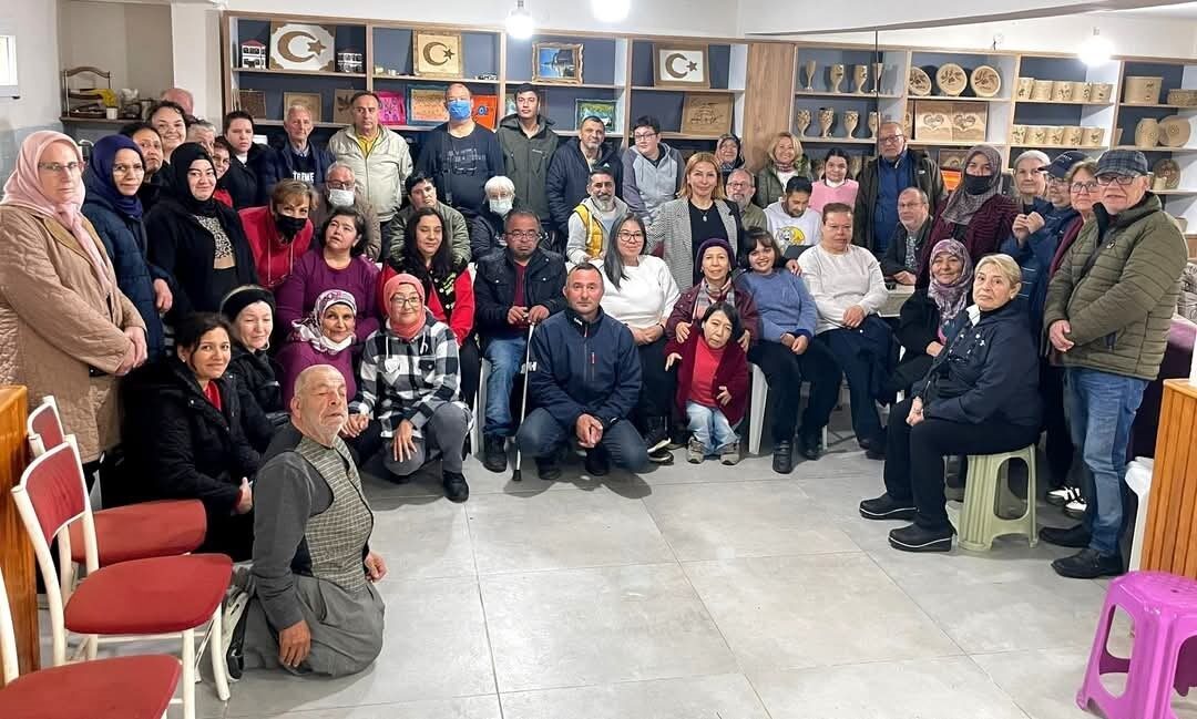 Ayvalık’ta BOED Genel Başkanı Özlemiş’ten Engelliler Haftası mesajı Balıkesir’in Ayvalık ilçesinde; Birlik Ortopedik Engelliler Derneği (BOED) Genel Başkanı