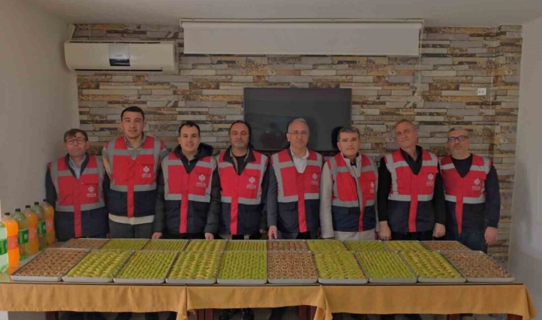 Balıkesir’de 500 mahkûma tatlı dağıtıldı Tokat’ta 700 yıl önce kurulan Niksarlı Hacı Mehmed Vakfı’nın hapishanelerde
