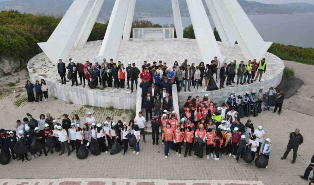 Bandırma’da “Orman Benim” etkinliği Bandırma’da “Orman Benim” etkinliği çerçevesinde Son Kurşun Anıtı’nda alana atılan