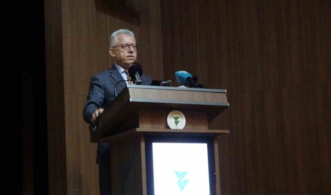 Başkan Arslan ‘Yozgat Kart’ı tanıttı: İhtiyaç sahipleri canının istediğini alacak Yozgat Belediye Başkanı Kazım Arslan, ‘Yozgat Kart’ı vatandaşlara tanıttı. Yozgat