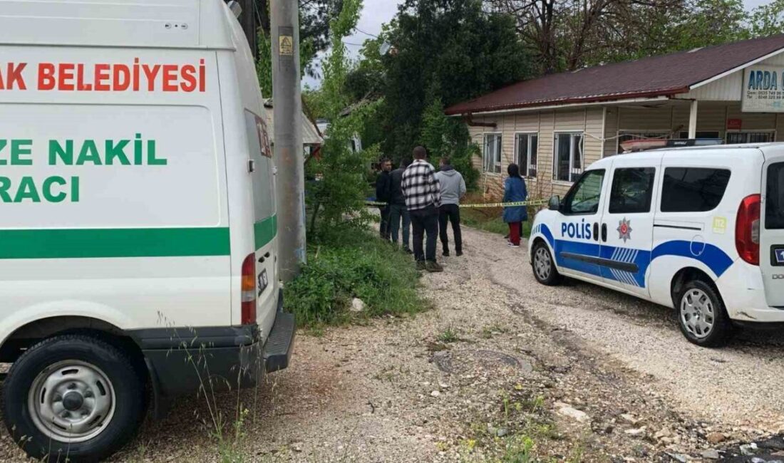 Burdur’da alzaymır hastası yaşlı kadın yol kenarında ölü bulundu Burdur’un Bucak ilçesinde alzaymır hastası 72 yaşındaki kadın, yol kenarında