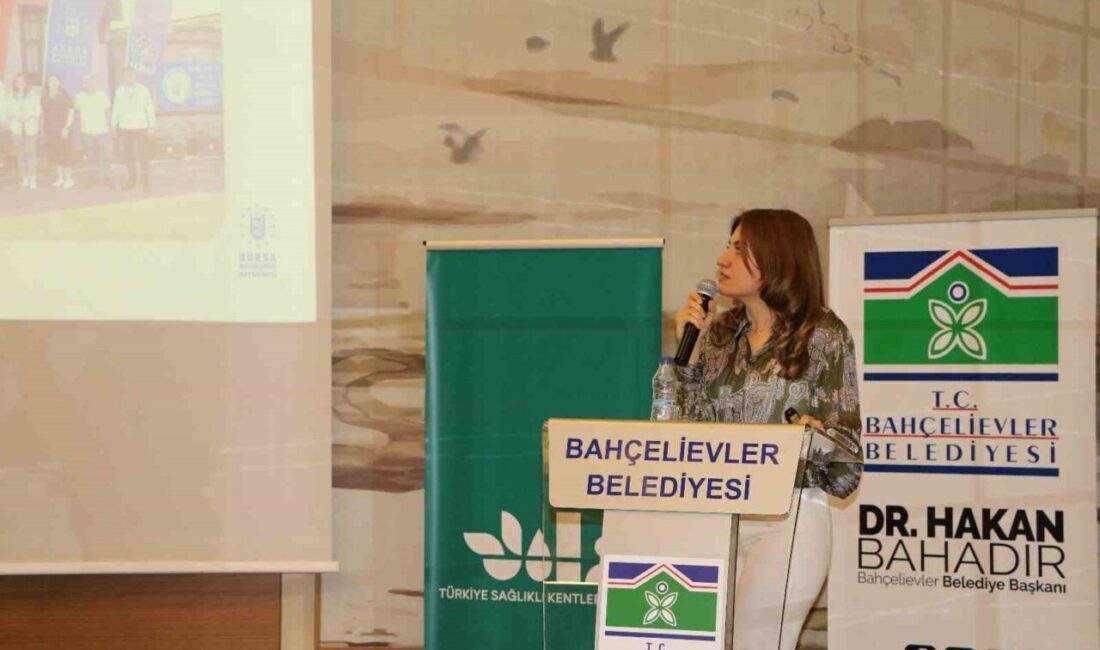Bursa Büyükşehir, Bağımlılık Paneli’nde yerini aldı Bursa Büyükşehir Belediyesi, Sağlıklı Kentler Birliği tarafından düzenlenen Bağımlılık Paneli’nde