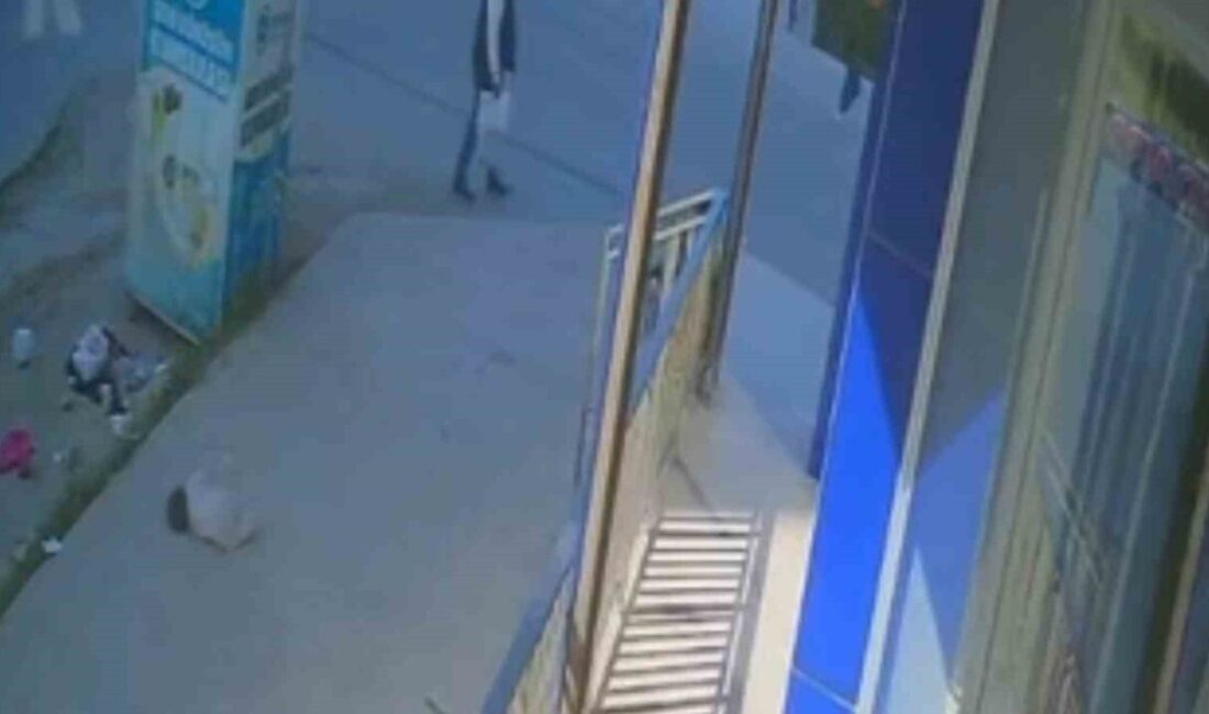 Çerkezköy’de 5. kattan düşen 1 yaşındaki bebek ağır yaralandı Tekirdağ’ın Çerkezköy ilçesinde bir apartmanın 5. katından düşen 1 yaşındaki