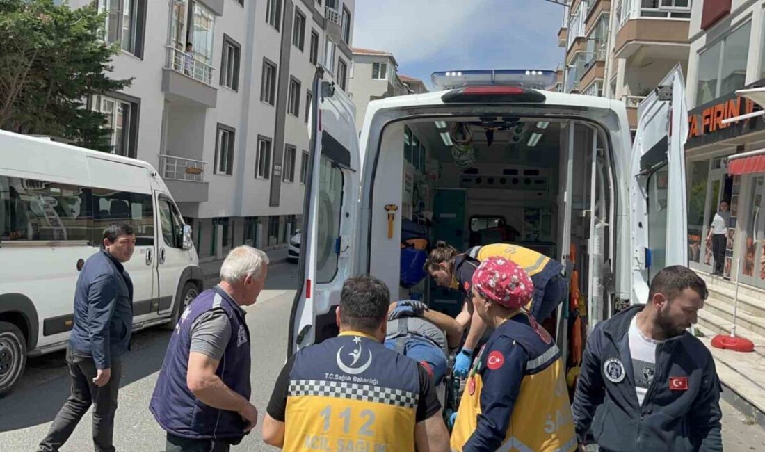 Çorlu’da 1,5 metre yükseklikten düşen işçi yaralandı Tekirdağ Çorlu’da mal indirildiği sırada dengesini kaybedip yüksekten düşen işçi