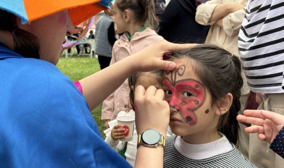 Çorum’da Hıdırellez coşkusu Bosna Parkı’nı şenlendirdi Çorum Belediyesi Mimar Sinan Kadın Kültür Merkezi, baharın müjdecisi Hıdırellez