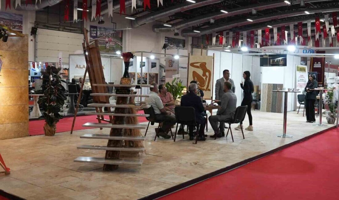 Elazığ’da İnşaat Fuarı kapılarını ziyaretçilere açtı Elazığ’ın inşaat ve emlak potansiyelinin uluslararası arenada tanıtımını sağlamak, bölge