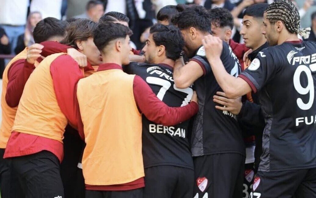 Elazığspor ligi 2. bitirdi Nesine 2. Lig Kırmızı Grupta son hafta maçlarının tamamlanması ile