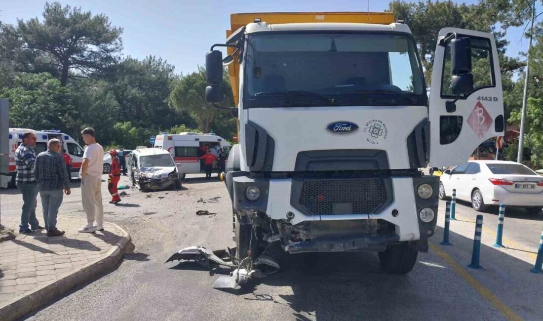 Fethiye’de kamyonet ile kamyon çarpıştı; 2 yaralı Fethiye’de kamyon ile kamyonetin çarpıştığı kazada 2 kişi yaralandı. Kaza,