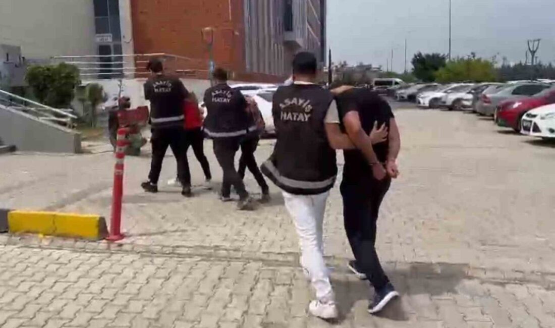 Hatay’da asayiş operasyonu: 6 tutuklama Hatay’ın Dörtyol ve İskenderun ilçelerinde aranan şahıslara yönelik yapılan çalışmada