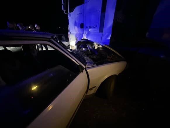Hatay’da kazada Fiat Tofaş hurdaya döndü: 2 yaralı Hatay’da tırla çarpışan Fiat Tofaş marka otomobildeki 2 kişi yaralandı.