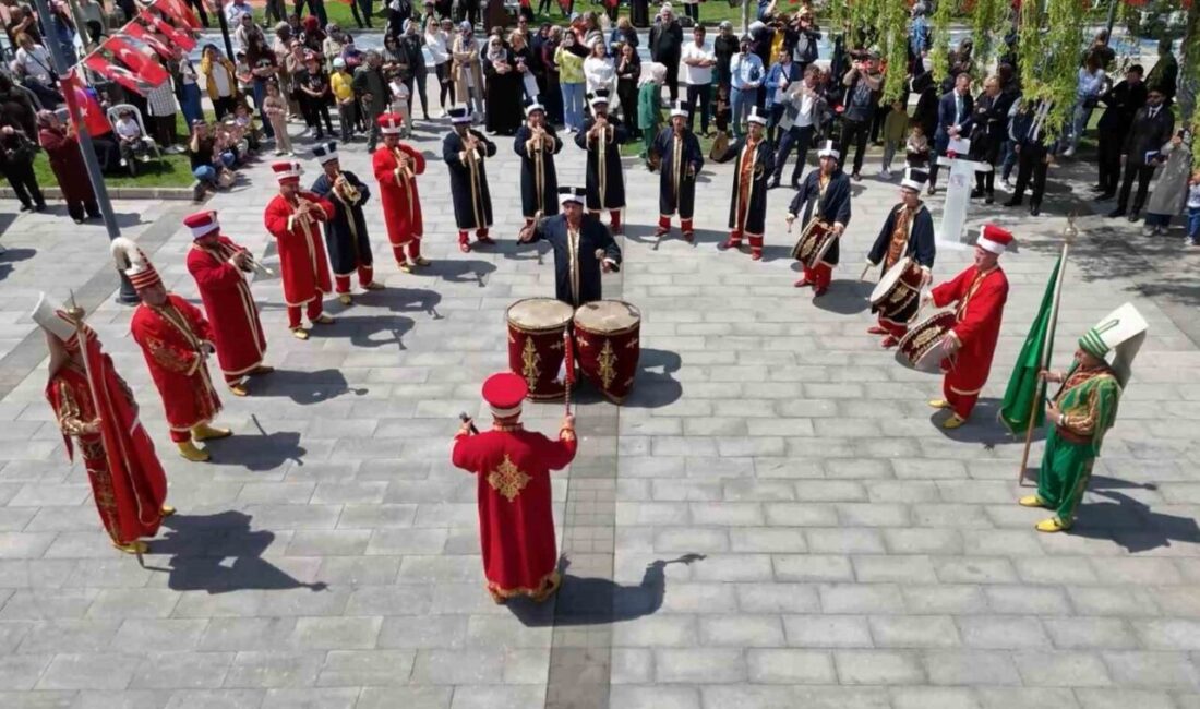 Hıdırellez Kırıkkale’de coşkuyla kutlandı Baharın habercisi Hıdırellez, Kırıkkale’de millet bahçesinde düzenlenen etkinliklerle coşkuyla kutlandı.