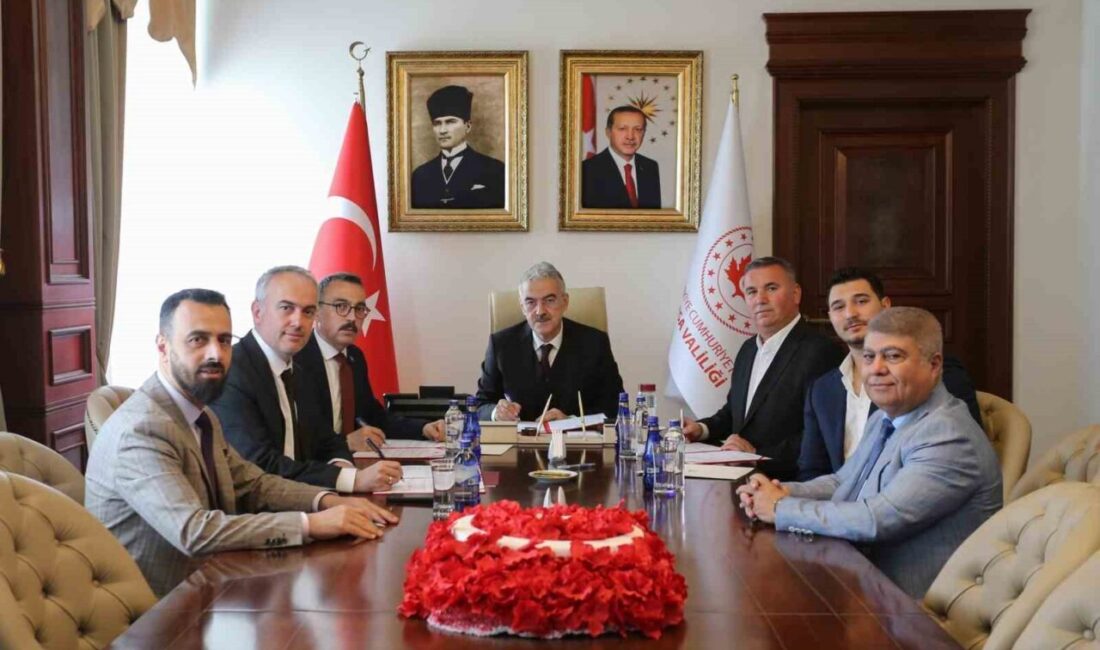 İnegöl’e yeni aile sağlığı merkezi kazandırılıyor Bursa Valisi Erol Ayyıldız, İnegöl ilçesi Sinanbey Mahallesi’nde yapımı Selçuk