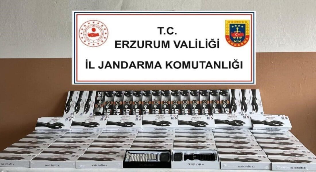 Jandarmadan akıl saat operasyonu Erzurum’da jandarma ekipleri tarafından yapılan operasyonda 115 adet kaçak akıllı