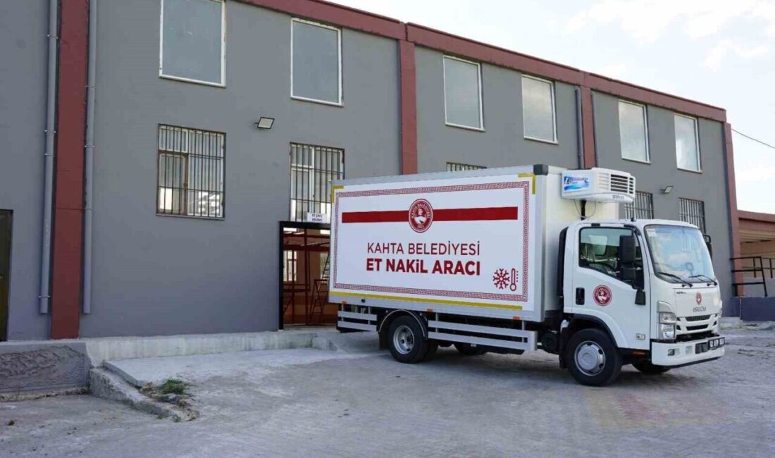 Kahta Belediyesi mezbahası yenilendi Adıyaman Kahta Belediyesi tarafından ilçeye hizmet veren mezbahada başlatılan bakım