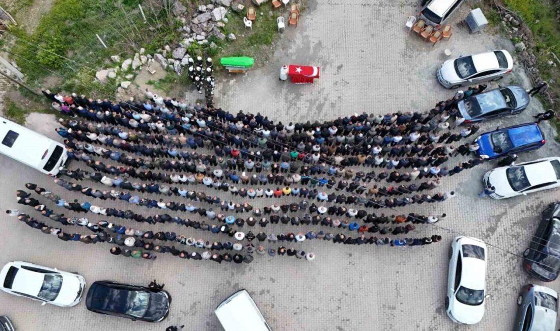 Karbonmonoksit gazından zehirlenen gazi ve eşi toprağa verildi Kırıkkale’nin Yahşihan ilçesine bağlı Irmak köyünde, karbonmonoksit gazından zehirlenerek hayatını