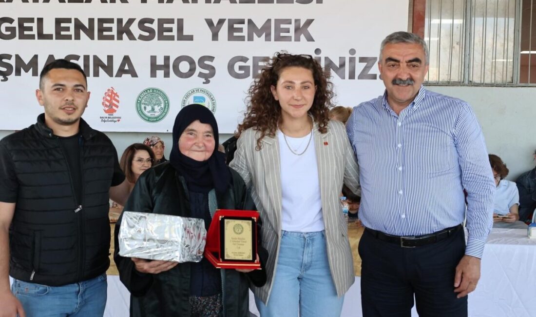 Kayalar Mahallesi’nde yöresel yemek yarışması yapıldı Balya’nın kırsal mahallesi Kayalar’da geleneksel Hıdırellez Şenlikleri ve 2. yöresel