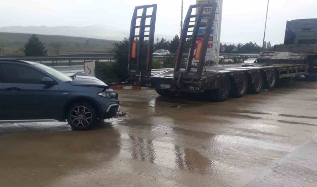 Kırıkkale’de otomobil park halindeki çekiciye çarptı: 2 yaralı Kırıkkale’de kontrolden çıkan otomobilin park halindeki çekicinin römorkuna çarptığı kazada
