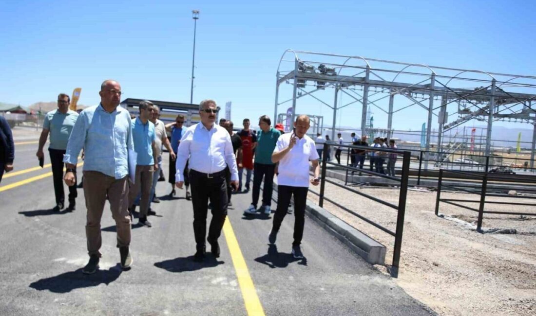 Melikgazi’de Kurban Pazar Yerleri için başvurular başladı Kurban pazar yeri hazırlıklarına başlayan Melikgazi Belediyesi; yaklaşan Kurban Bayramı