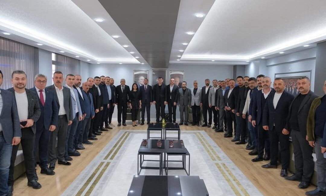 MHP Kayseri Teşkilatından İstişare Toplantısı Milliyetçi Hareket Partisi (MHP) Kayseri teşkilatı, Kayseri Milletvekili Baki Ersoy’un