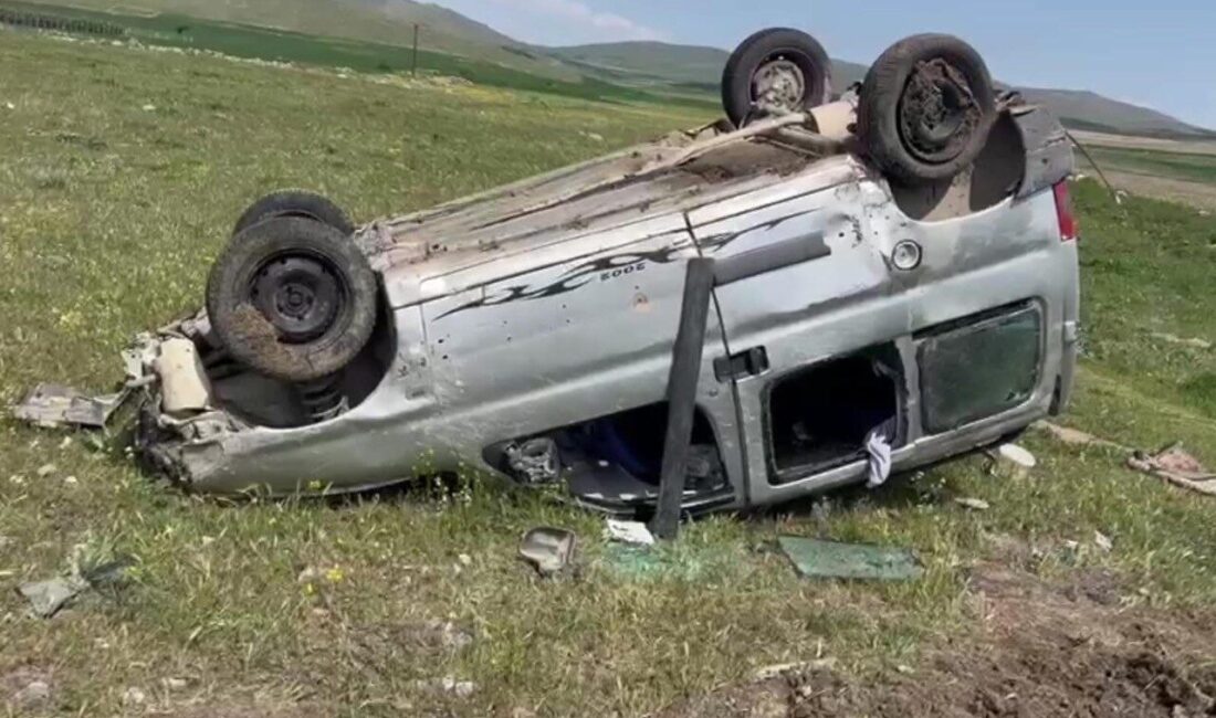Otomobil takla attı: 2 yaralı Konya’nın Kulu ilçesinde kontrolden çıkan otomobilin takla atması sonucu 2