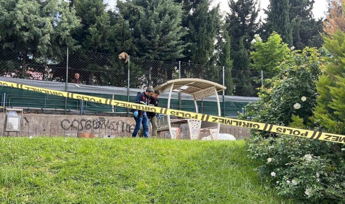 Parkta erkek cesedi bulundu Kahramanmaraş’ta bir parkta erkek cesedi bulundu, yapılan inceleme de intihar