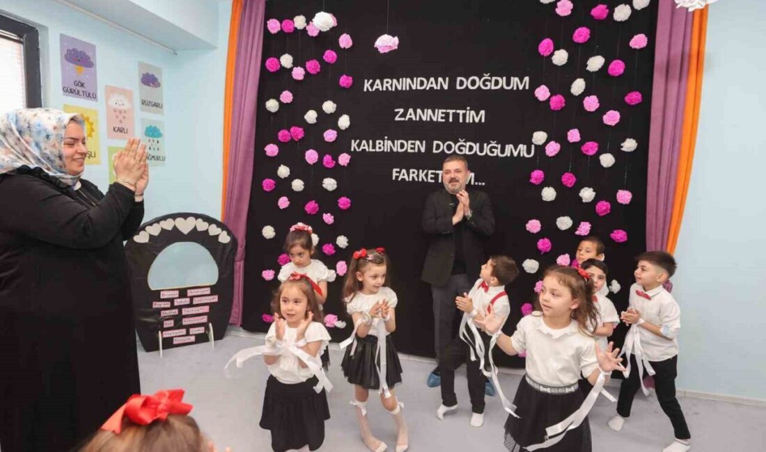 Plevne Anne Çocuk Oyun Evi’nden Anneler Günü etkinliği Sincan Belediyesi Anne Çocuk Evleri’nde çocuklar ile bu kez Anneler