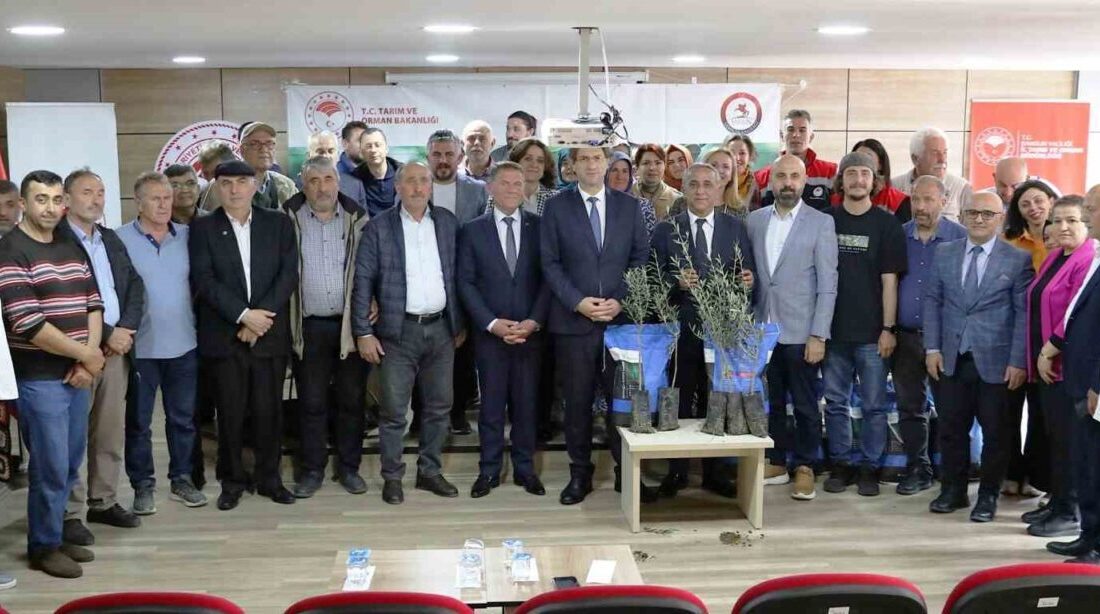 Samsun’da sorgum sudan otu tohum teslim töreni Samsun’un 19 Mayıs ve Ladik ilçelerinde, Tarım ve Orman Bakanlığı