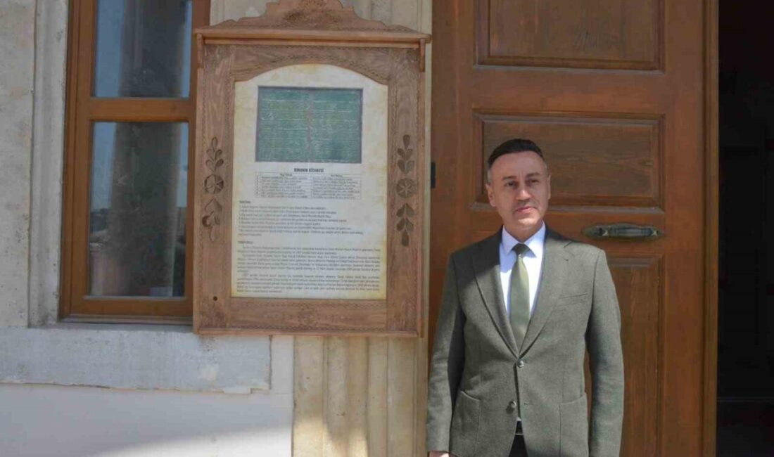 Sinop Adliyesi’nin tarihi kitabesi gün yüzüne çıkarıldı Sinop Cumhuriyet Başsavcısı Mesut Pektaş, Sinop Adliyesi’nin tarihi mirasını tanıtmak