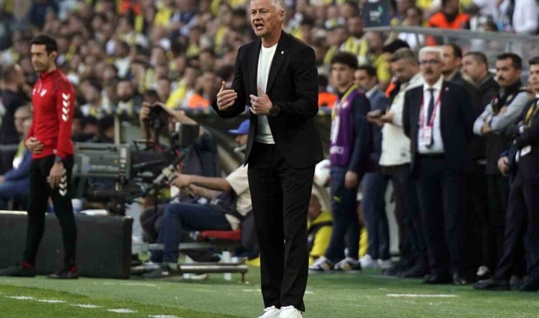 Solskjaer, galibiyet sayılarında Mourinho’yu geçti Beşiktaş Teknik Direktörü Ole Gunnar Solskjaer, Fenerbahçe Teknik Direktörü Jose