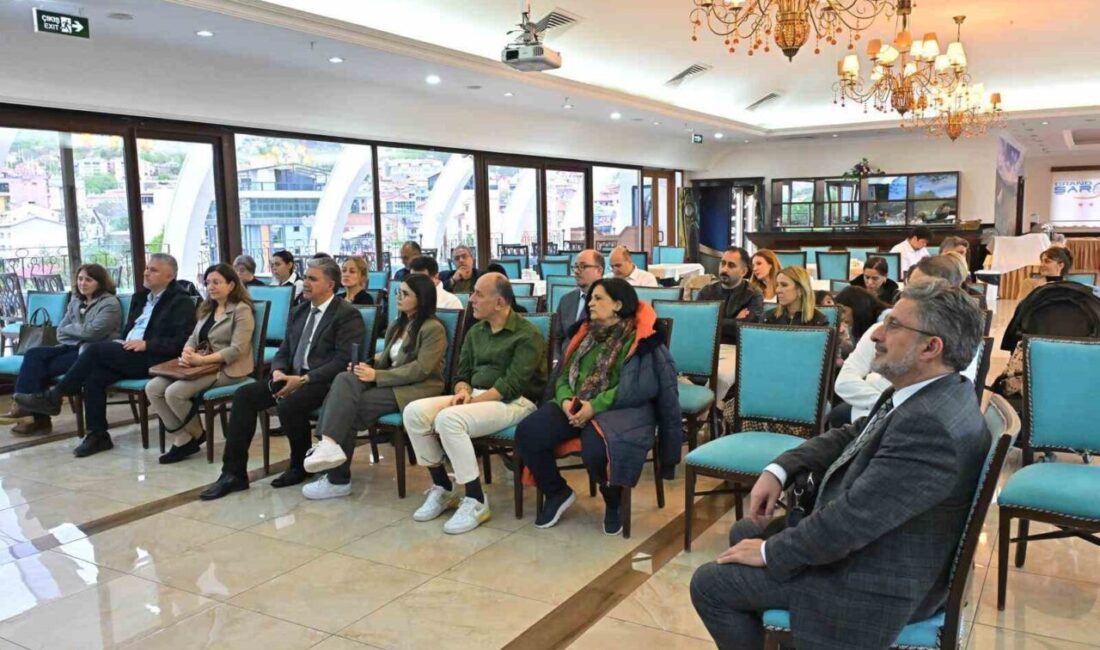 Tunceli’de Pulmoner Hipertansiyon Kongresi Tunceli’de Akciğer Damar Hastalıkları Vakfı (ADAM) tarafından Pulmoner Hipertansiyon Kongresi