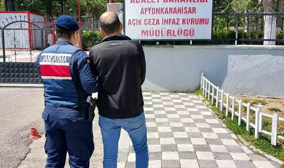 Uyuşturucu suçundan aranan şahıs jandarma tarafından yakalandı Afyonkarahisar’da 3 yıl hapis cezası ile aranan bir şahıs jandarmanın