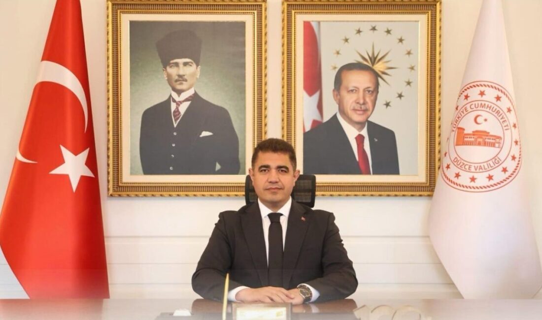 Vali Aslan “Emek, en büyük değerdir” DÜZCE(İHA) – Düzce Valisi Selçuk Aslan, 1 Mayıs Emek ve