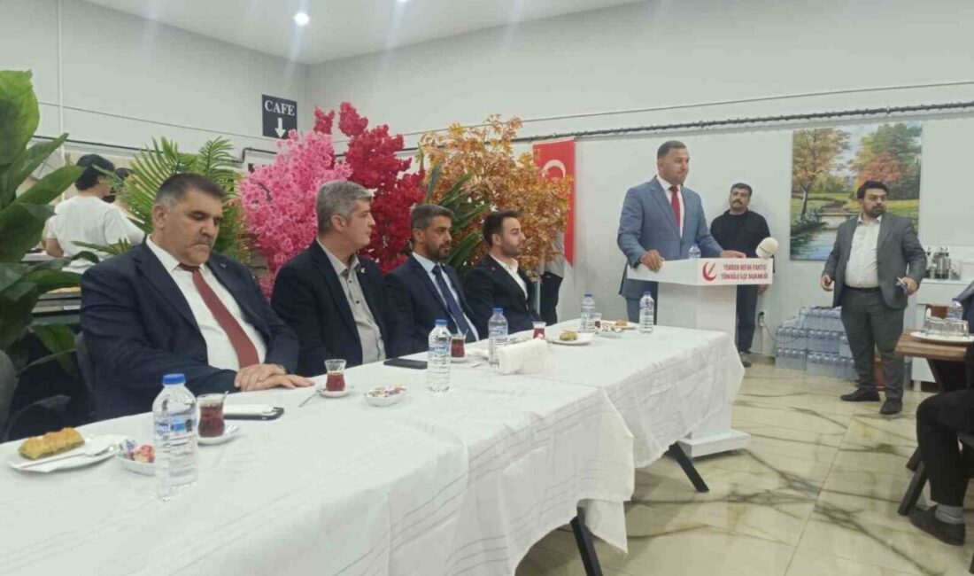 Yeniden Refah Partisi Türkoğlu İlçe Başkanı istifa etti Yeniden Refah Partisi Türkoğlu İlçe Başkanı Celalettin Kaplan ve yönetimi,