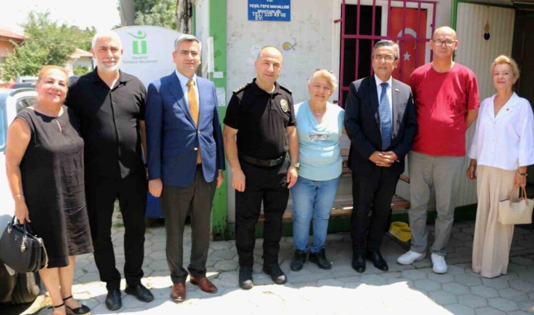 Eskişehir’in Yeşiltepe mahallesindeki vatandaşlara 10 yıldır düzenli olarak aşure ikram