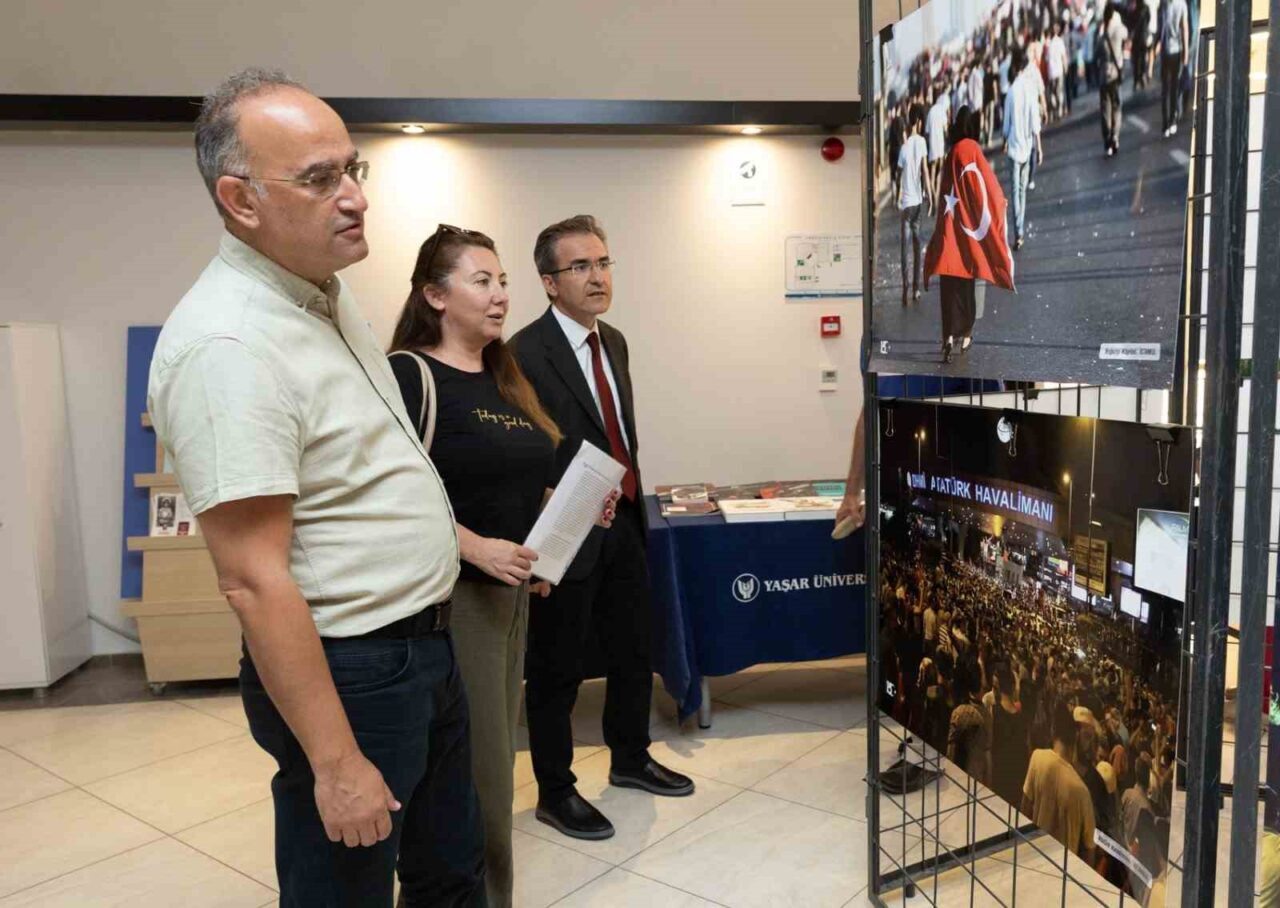 Yaşar Üniversitesi’nde 15 Temmuz Demokrasi ve Milli Birlik Günü kapsamında